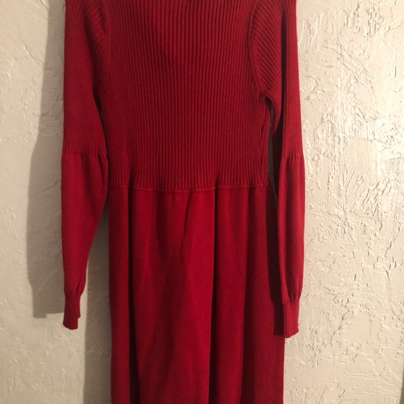 Decree Sweater Dress - Picture 4 of 5